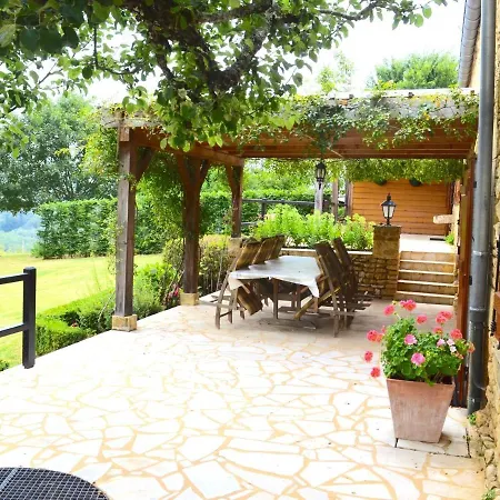 Casa vacanze Captivating Holiday In With Swimming Pool *