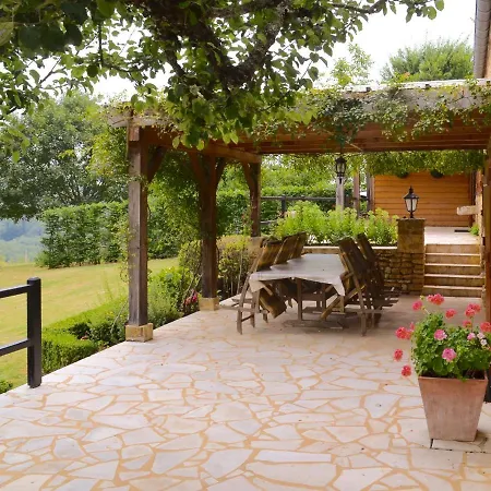 Captivating Holiday In With Swimming Pool Casa vacanze *